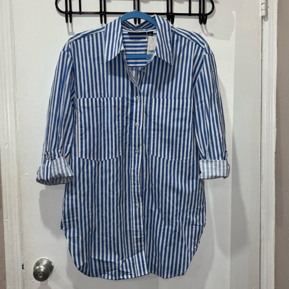 NEW YORK & COMPANY over size shirt